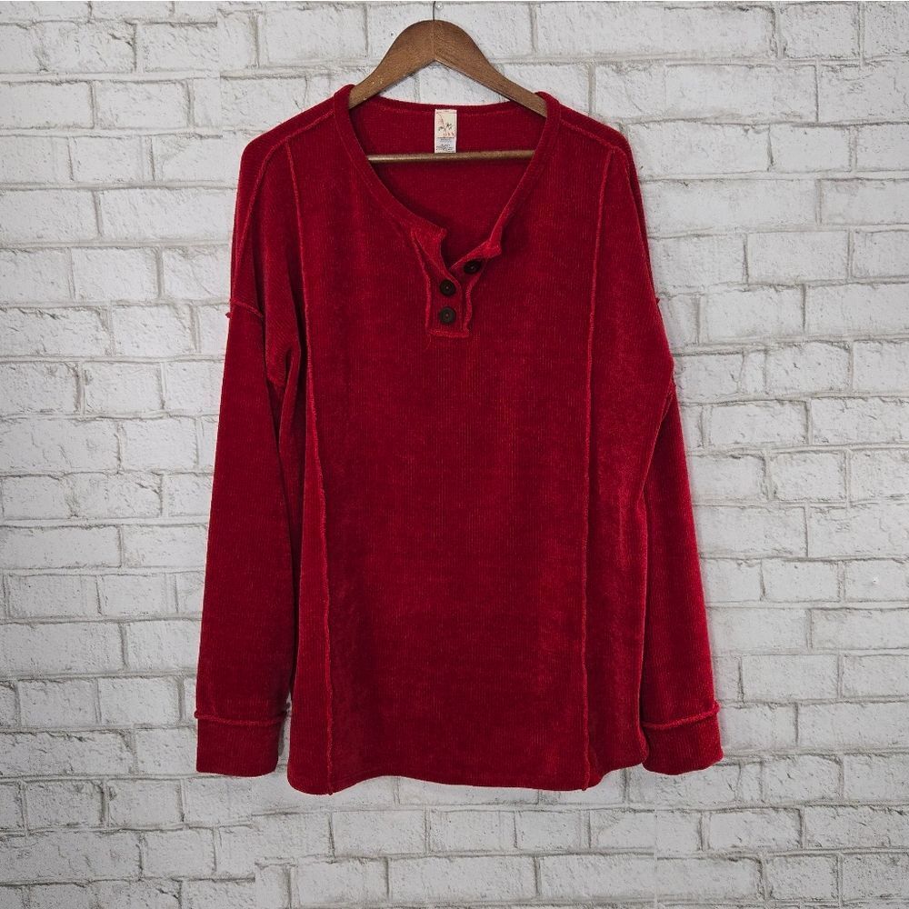 7th Ray red soft and cozy sweater
